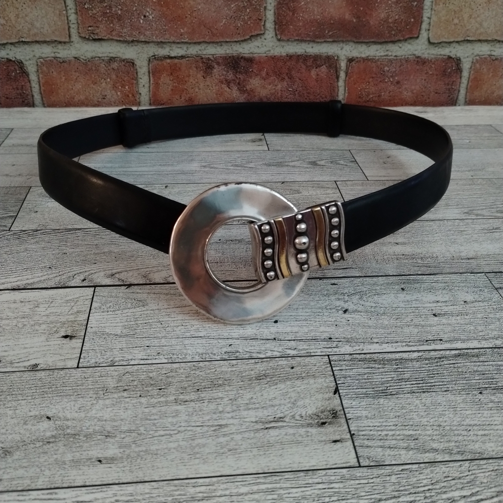 Chico's Adjustable Black Split Leather Belt with Silver Circle Buckle S/M